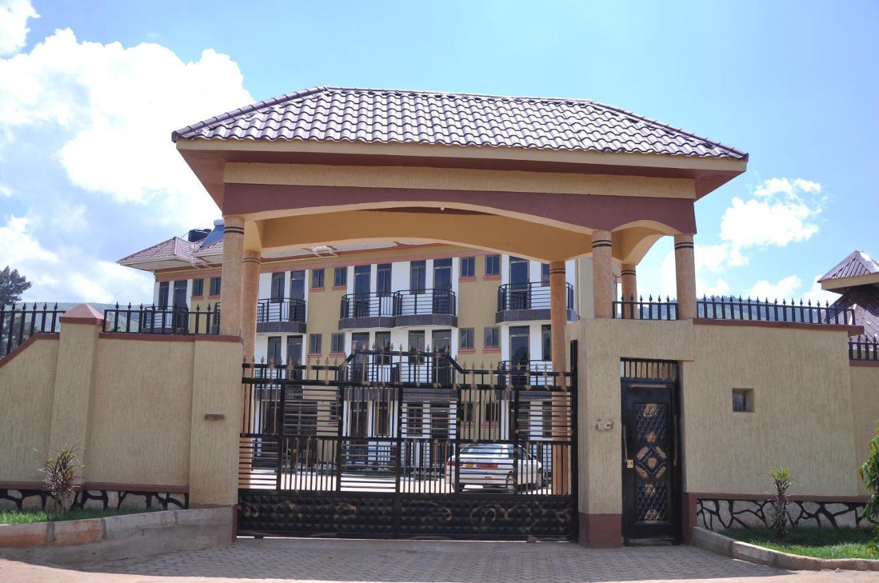 Golden View Hotel Ibanda Exterior foto